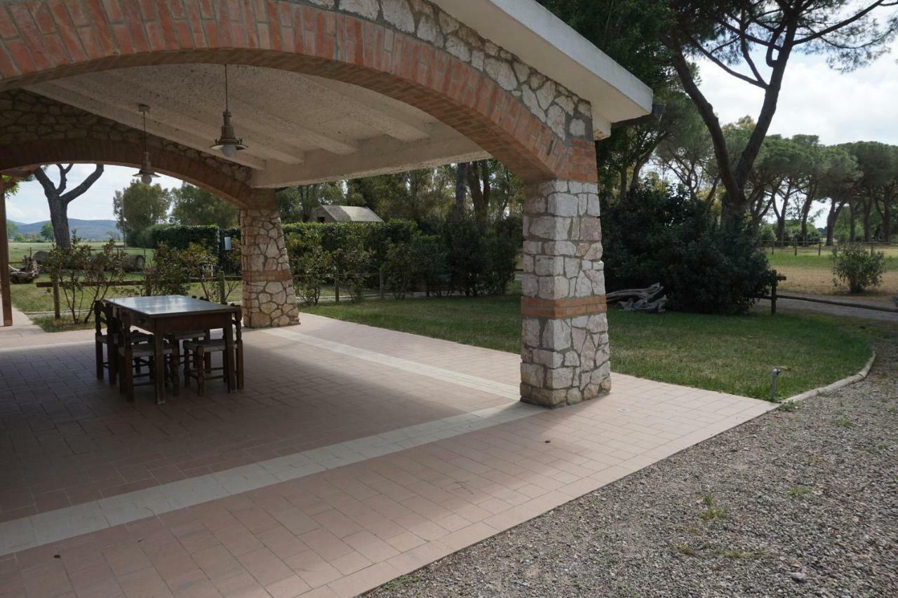 Tenuta San Carlo Hotel Marina Di Grosseto Exterior foto